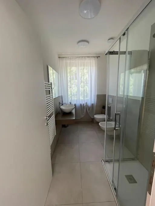 Queen Verona Luxury Apartment